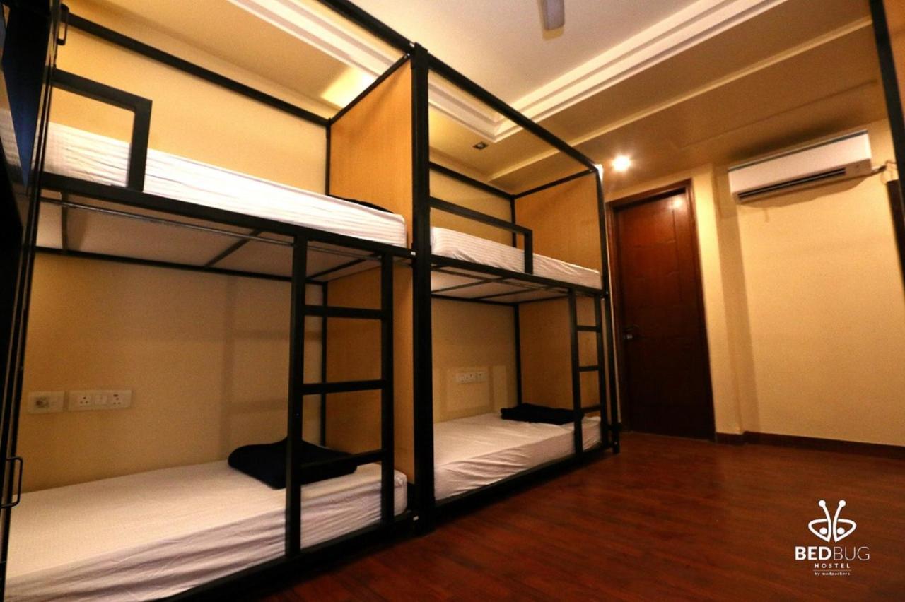 Madpackers Delhi West Hostel New Delhi Exterior photo