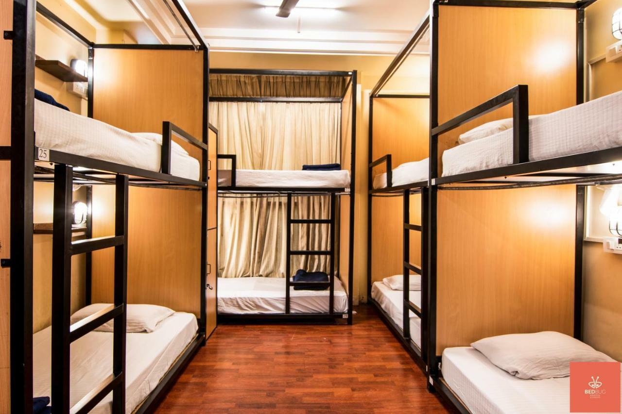 Madpackers Delhi West Hostel New Delhi Exterior photo